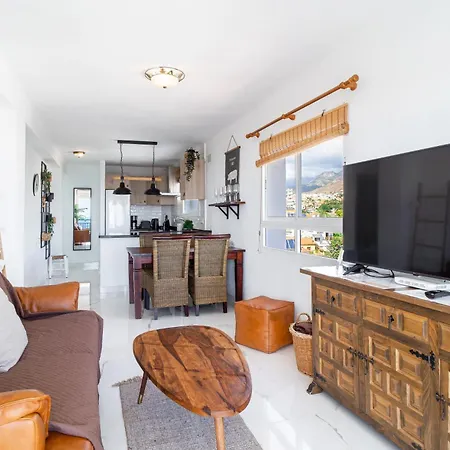 Miami 44 Seaview Casasol Апартаменты