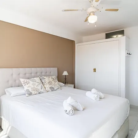 Miami 44 Seaview Casasol * Нерха